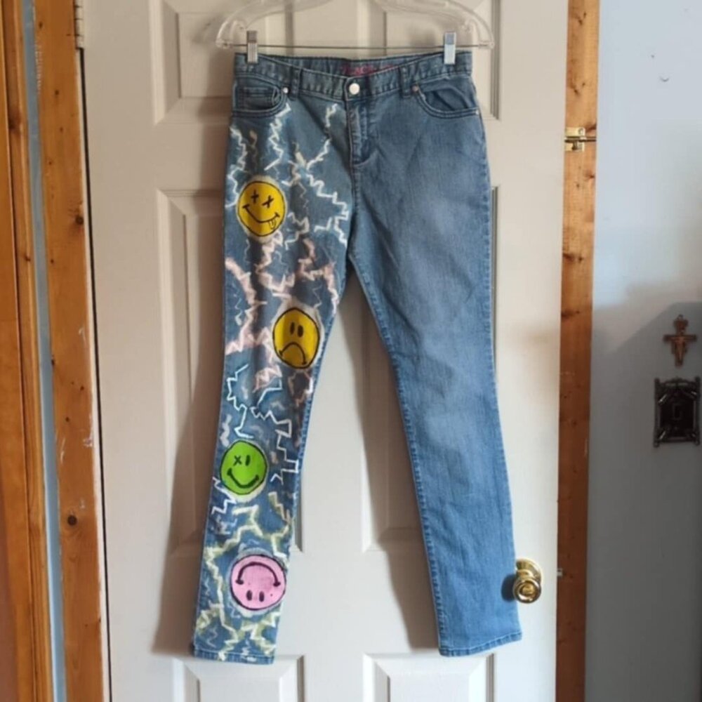 Children's Place Super Skinny Sz 16 Embellished Jeans Painted Emogies Blue Denim